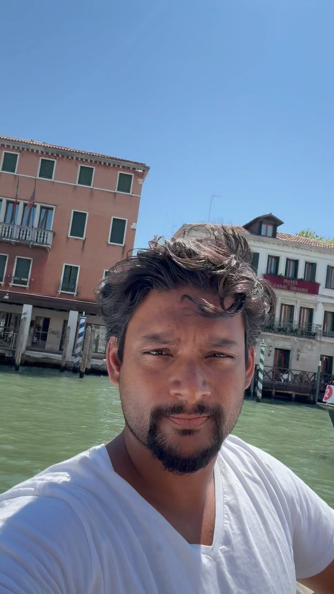 Post 9 by Amu on Instagram (video)