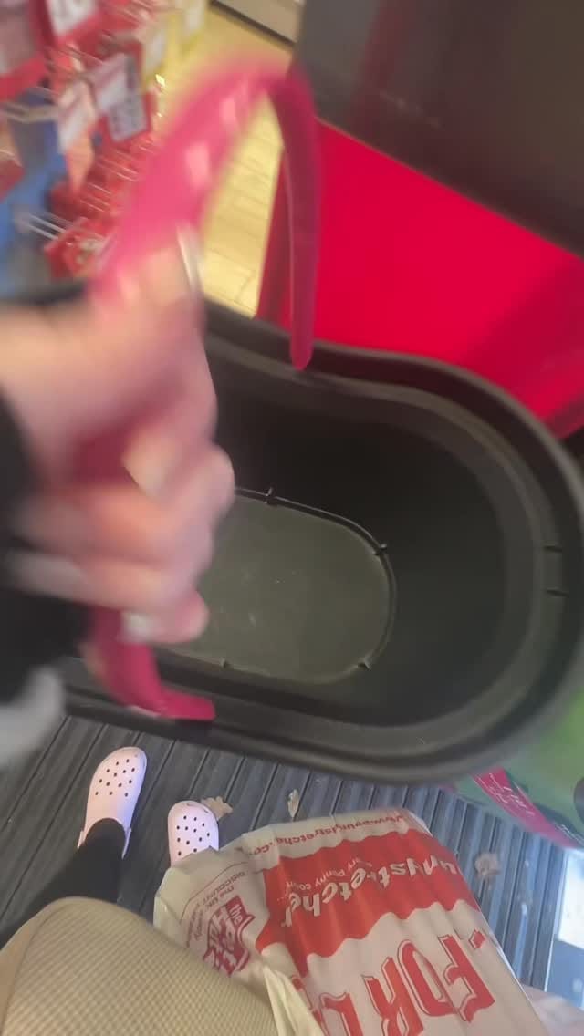 Post 7 by Chelsea  louise frost 🤍 on Instagram (video)
