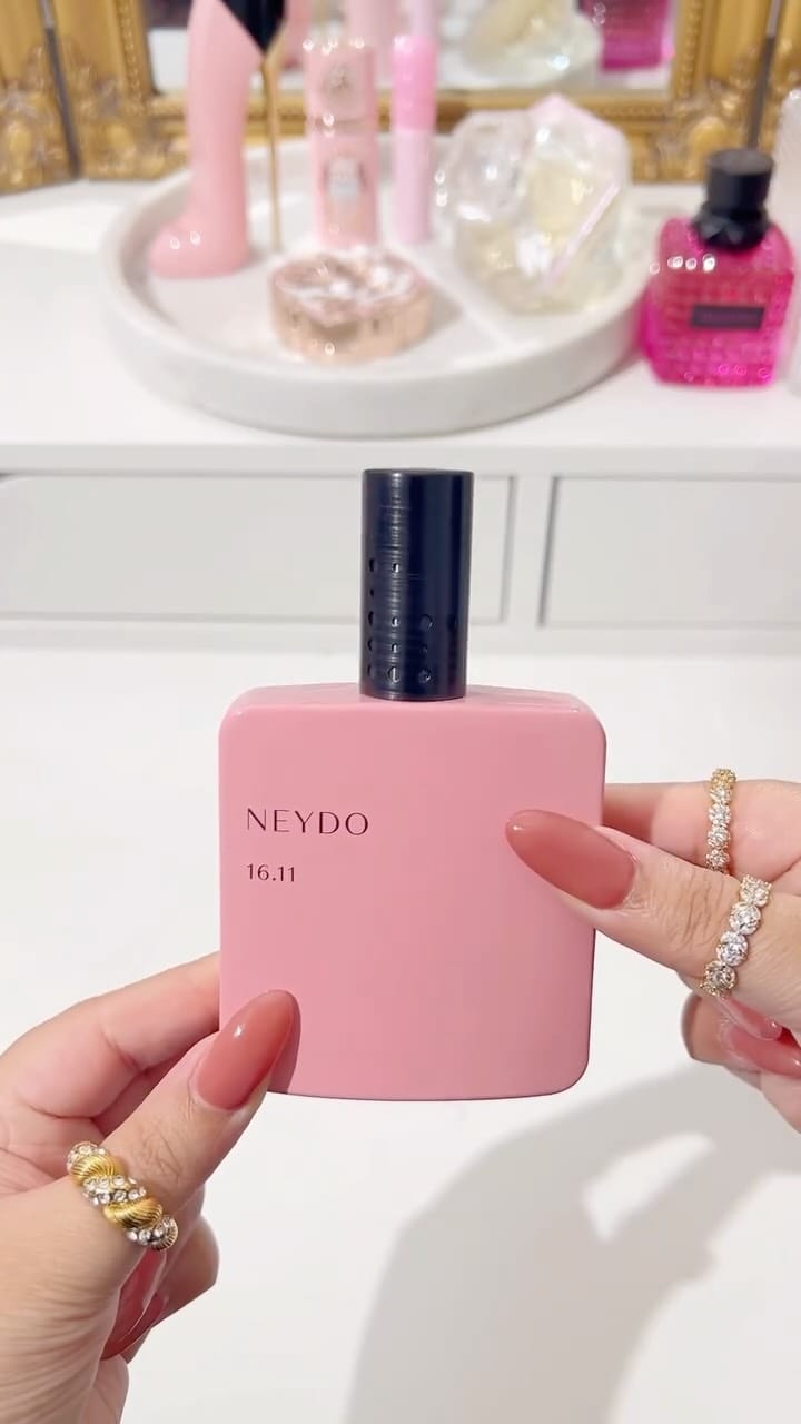 Post 9 by Alia on Instagram (video)