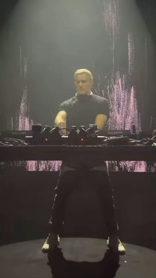 Post 8 by Gareth Wild on Instagram (video)