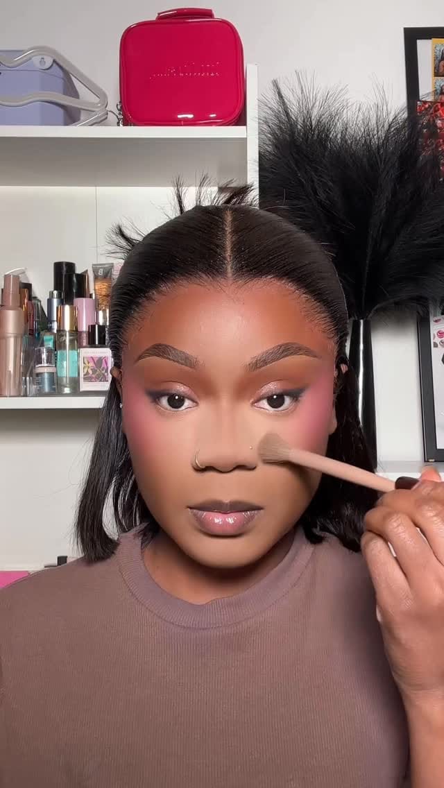 Post 6 by Angel Astride on Instagram (video)