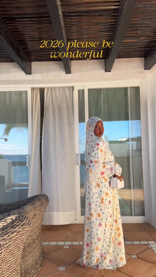 Post 3 by Hafsa on Instagram (video)