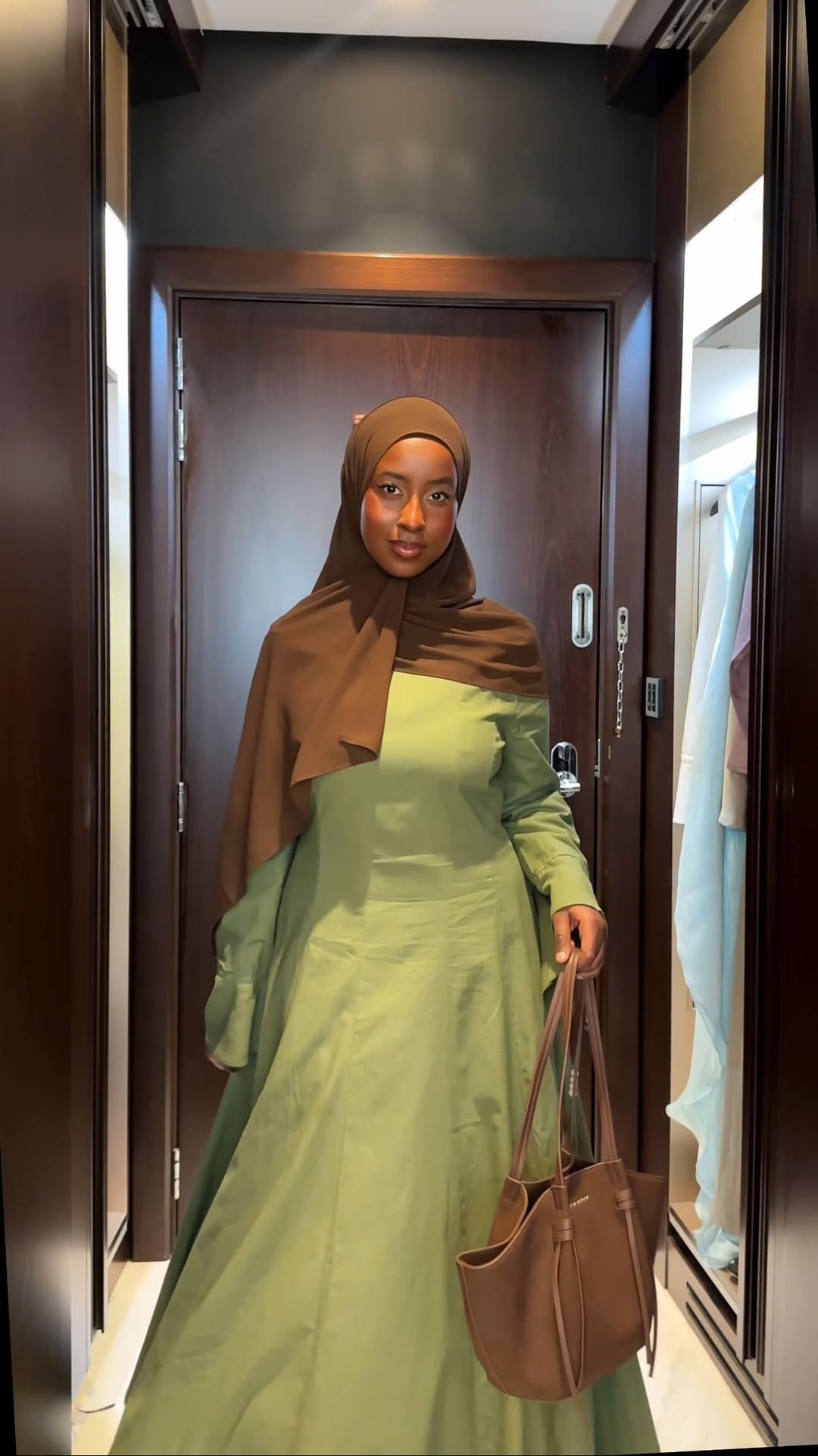 Post 9 by Hafsa on Instagram (video)