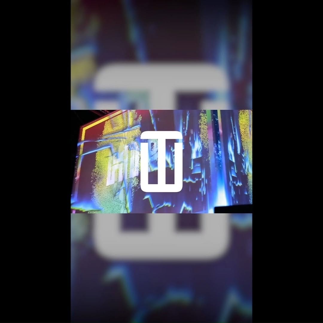 Post 10 by Techno Wall on Instagram (video)