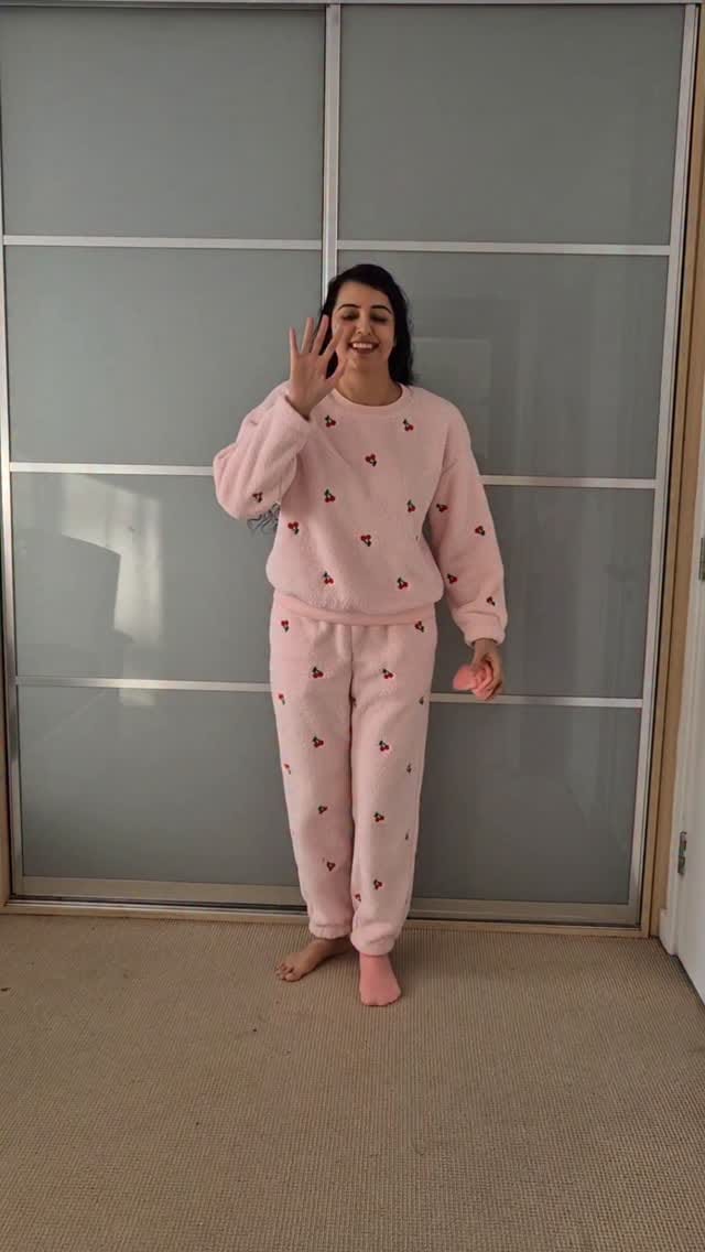 Post 6 by Pearl✨️ on Instagram (video)