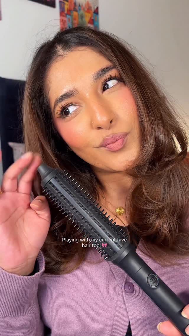 Post 3 by Marium ghazali on Instagram (video)