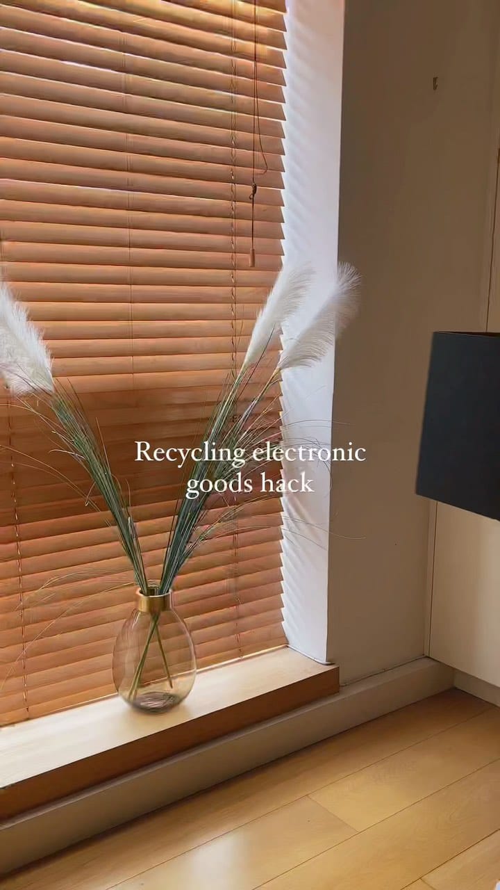 Post 10 by Monika Poppy ♻️⭐️ on Instagram (video)