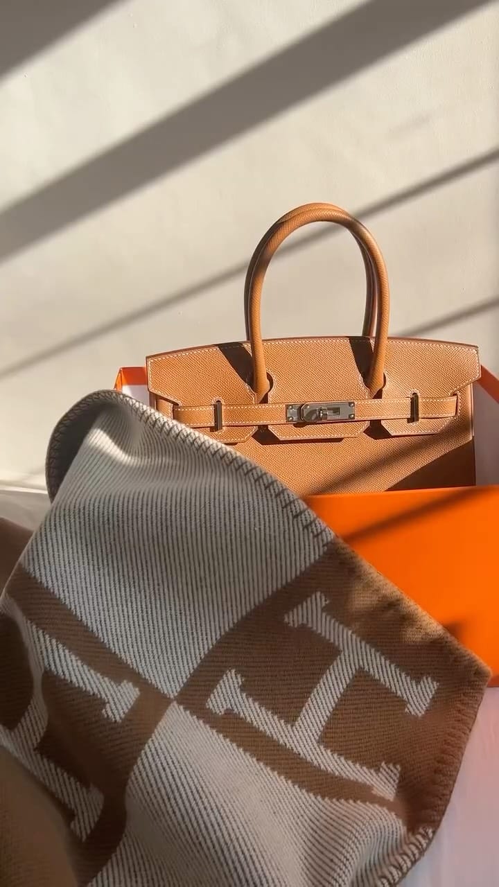 Post 6 by Taz Mitha on Instagram (video)