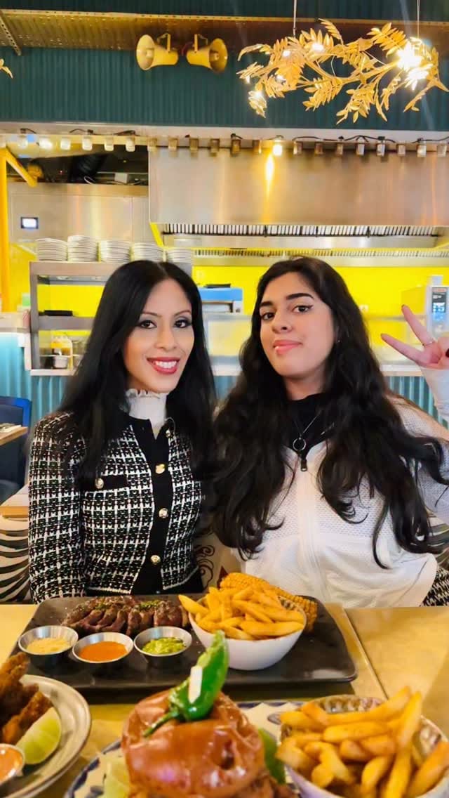 Post 7 by Rubina Khanam on Instagram (video)