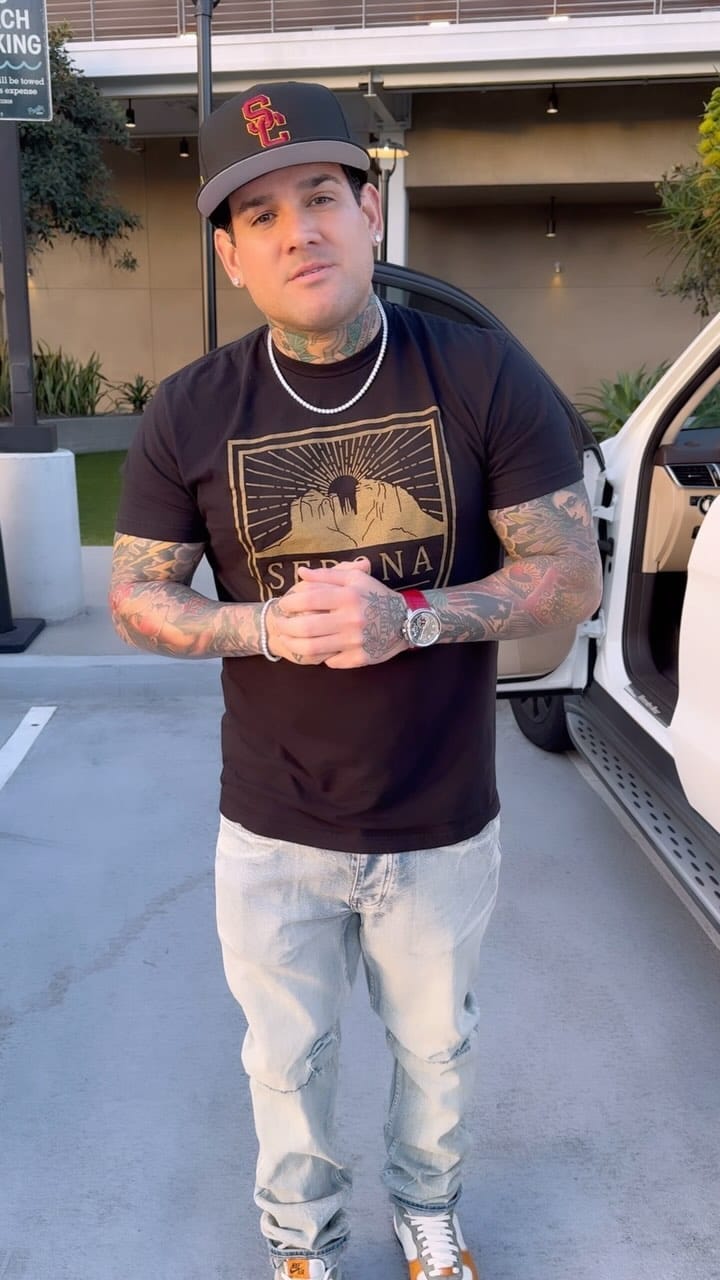 Post 9 by ANTHONY CHRISTOPHER on Instagram (video)