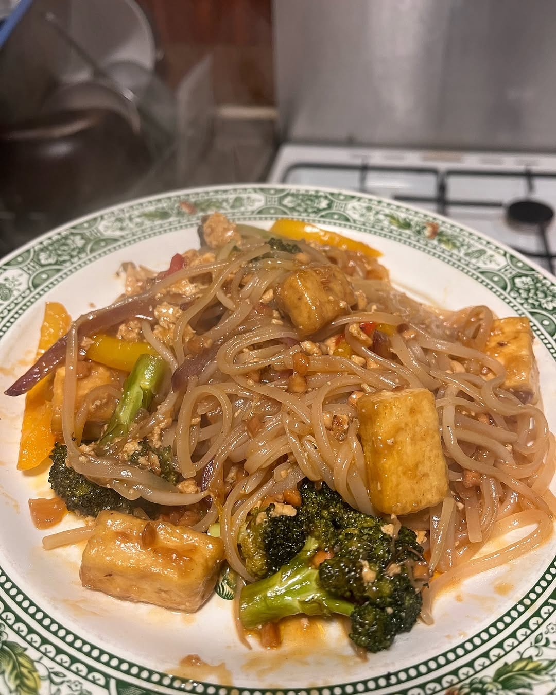 Post 7 by 🌱Student Vegan Meals 🌱 on Instagram (carousel)