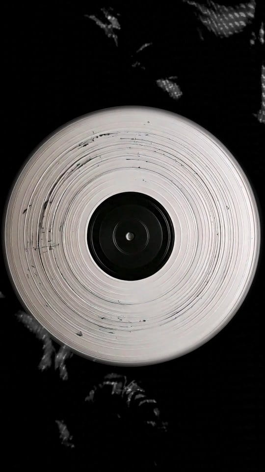 Post 10 by LABURNŪM Records on Instagram (video)