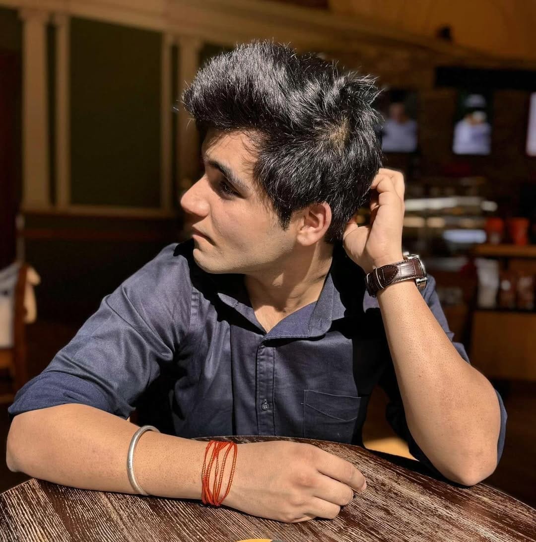 Post 10 by Kabir Singh on Instagram (image)