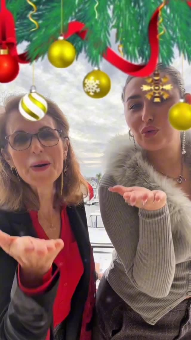 Post 2 by Lisa London on Instagram (video)