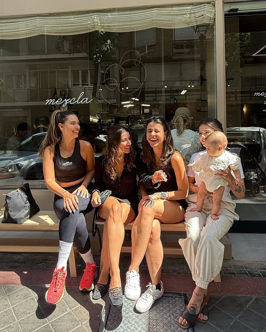 Post 6 by Gabriela Alegre on Instagram (image)