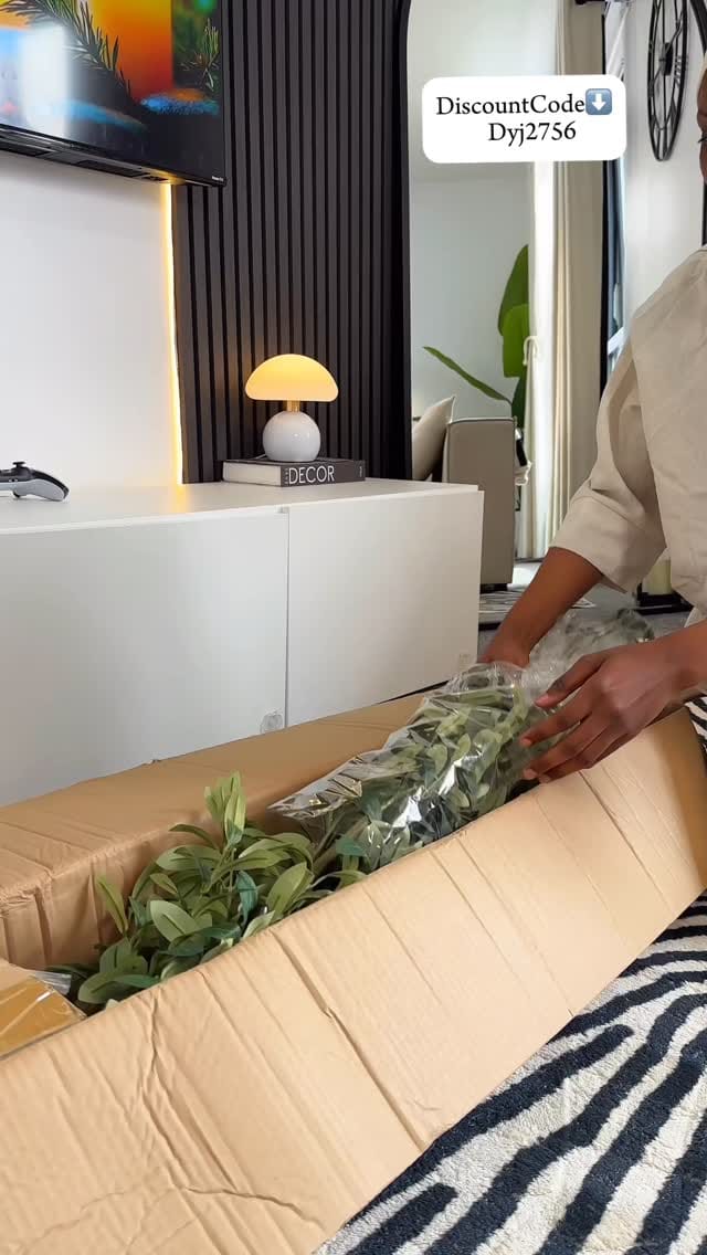 Post 4 by EVERYTHING WILL BE OKAY❤️ on Instagram (video)