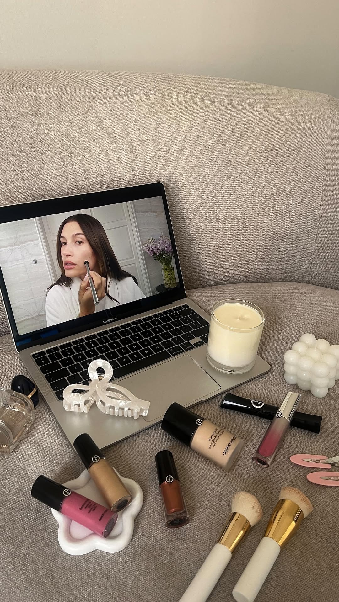 Post 8 by ioana on Instagram (video)