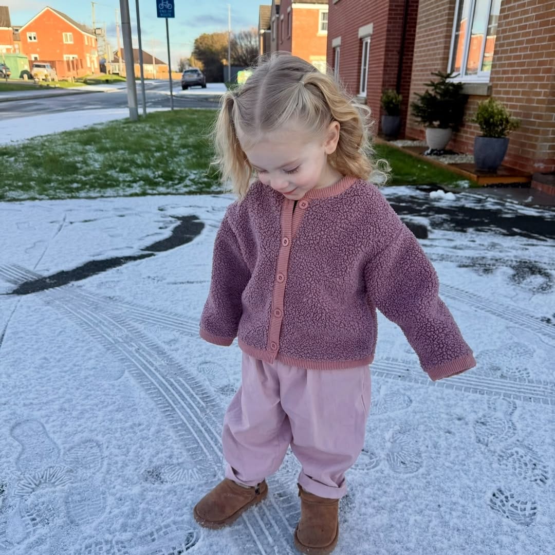 Post 1 by Ellie Wainwright 🍒 on Instagram (carousel)