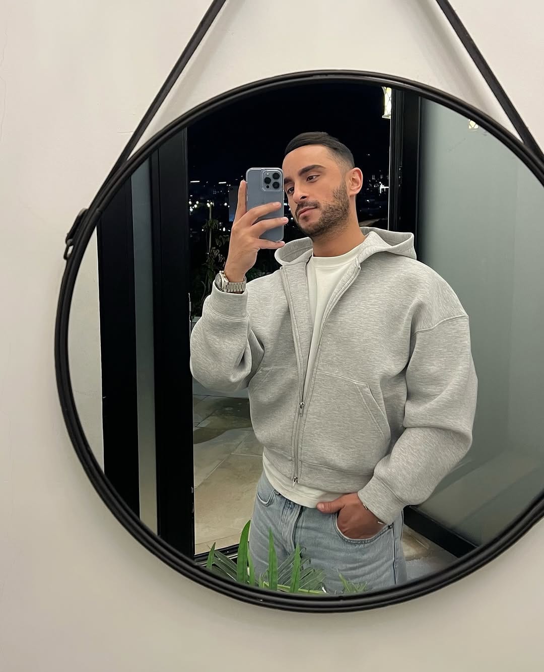 Post 5 by Luca | Rezhaw Luca Karadaghi on Instagram (image)