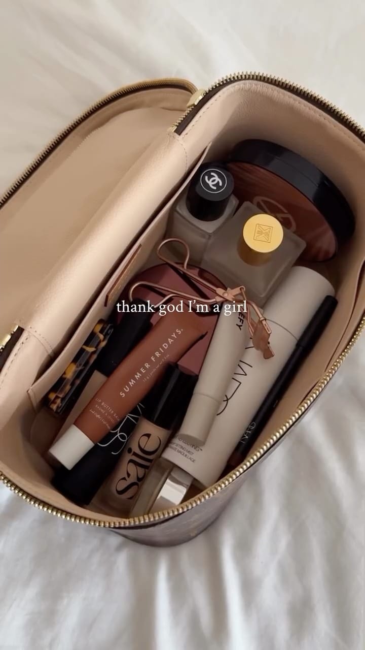 Post 4 by Ozlem Djafer on Instagram (video)