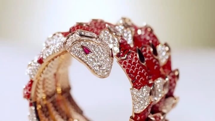 Post 10 by High Jewellery & Watches on Instagram (video)