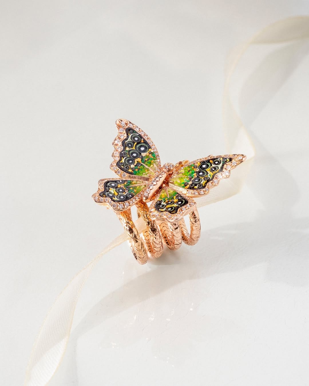 Post 9 by High Jewellery & Watches on Instagram (image)