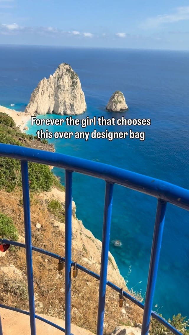 Post 1 by Liz Barber on Instagram (video)