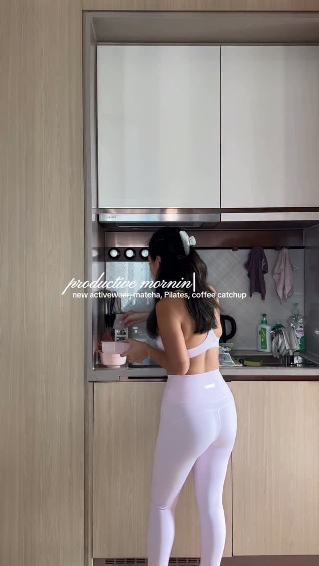 Post 9 by Sof on Instagram (video)