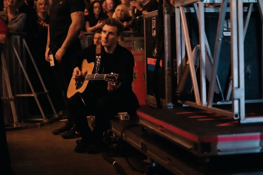 Post 2 by Alex Oakley on Instagram (carousel)
