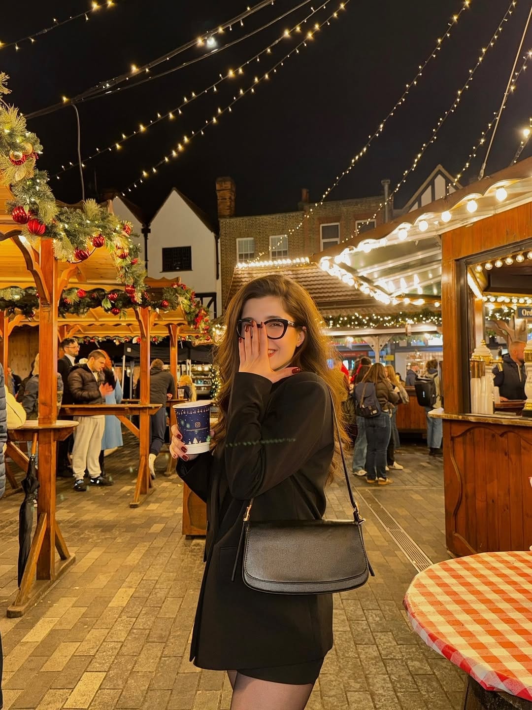 Post 5 by Ilsa | Content creator | UGC on Instagram (carousel)