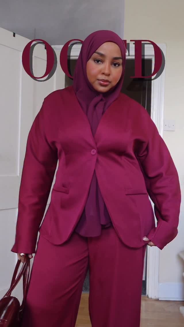 Post 4 by Amani | Modest Fashion Curator on Instagram (video)