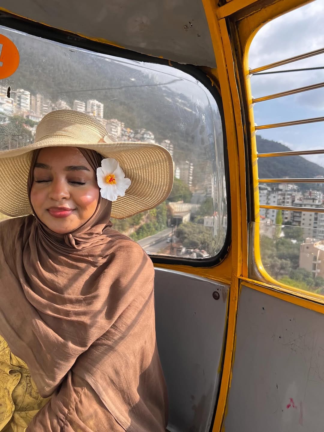 Post 10 by Amani | Modest Fashion Curator on Instagram (carousel)