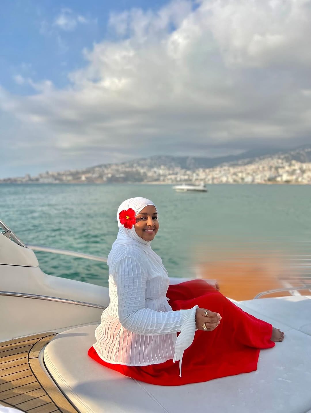 Post 7 by Amani | Modest Fashion Curator on Instagram (carousel)