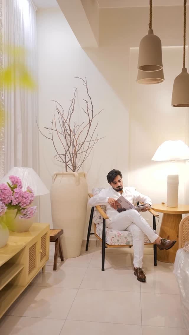 Post 3 by Murtaza Shaikh on Instagram (video)