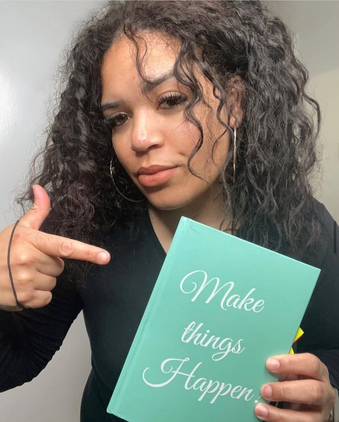 Post 10 by Rochelle Harriott on Instagram (image)
