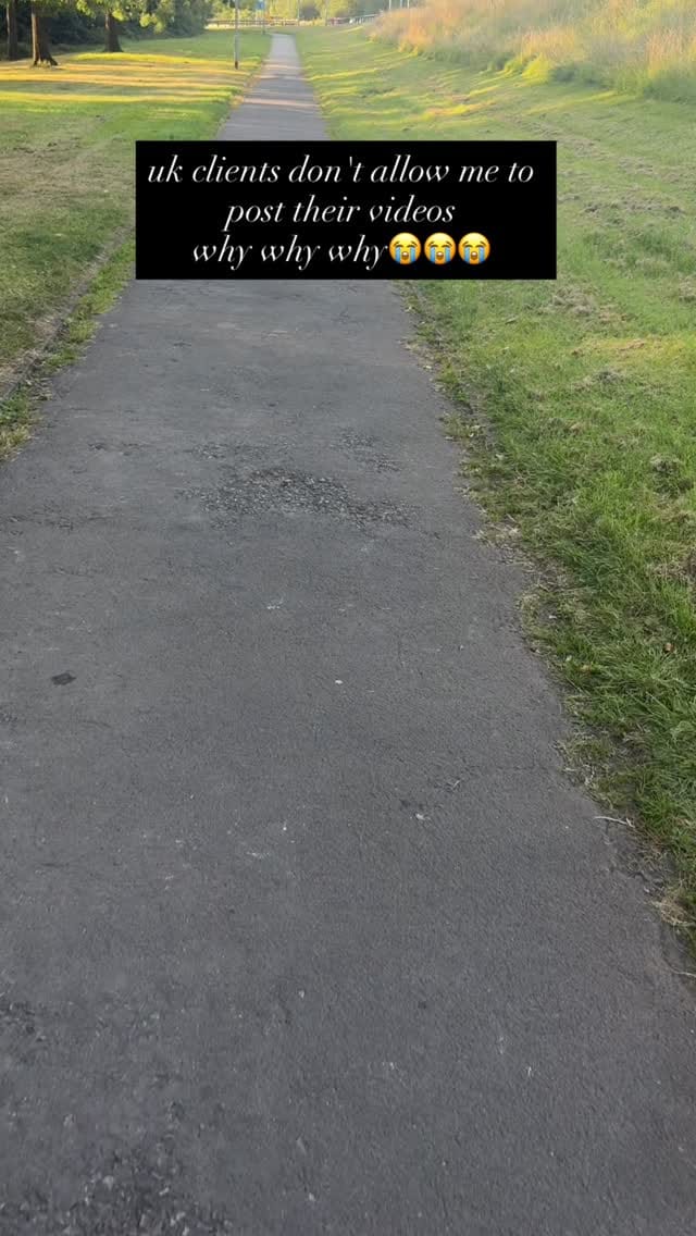 Post 3 by Zeeneeel on Instagram (video)