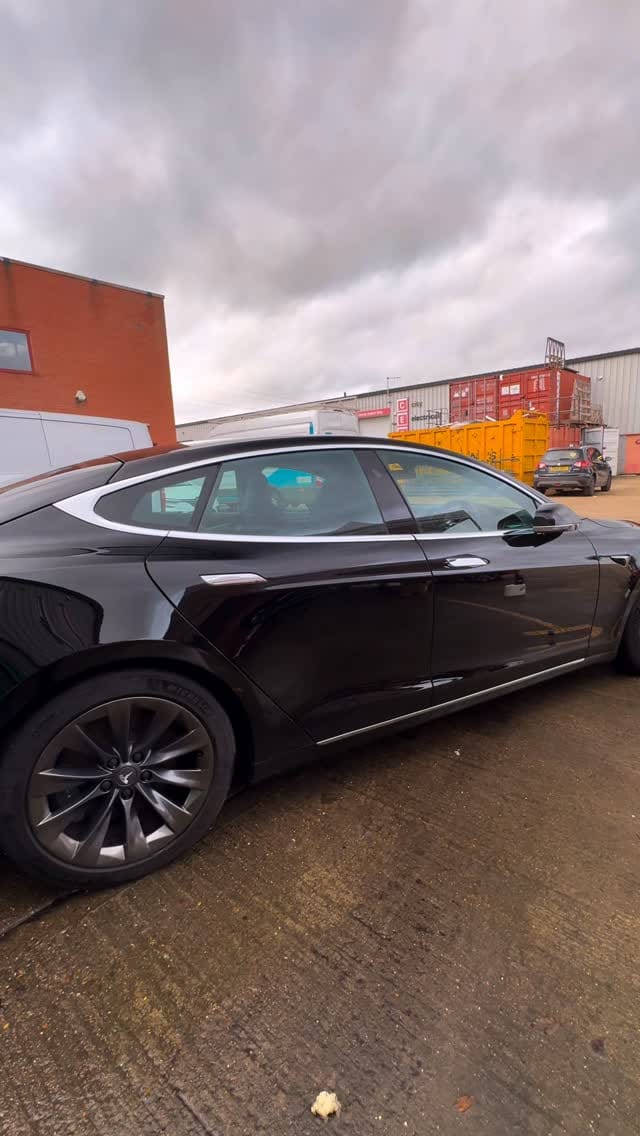 Post 6 by BirKlean Detailing on Instagram (video)