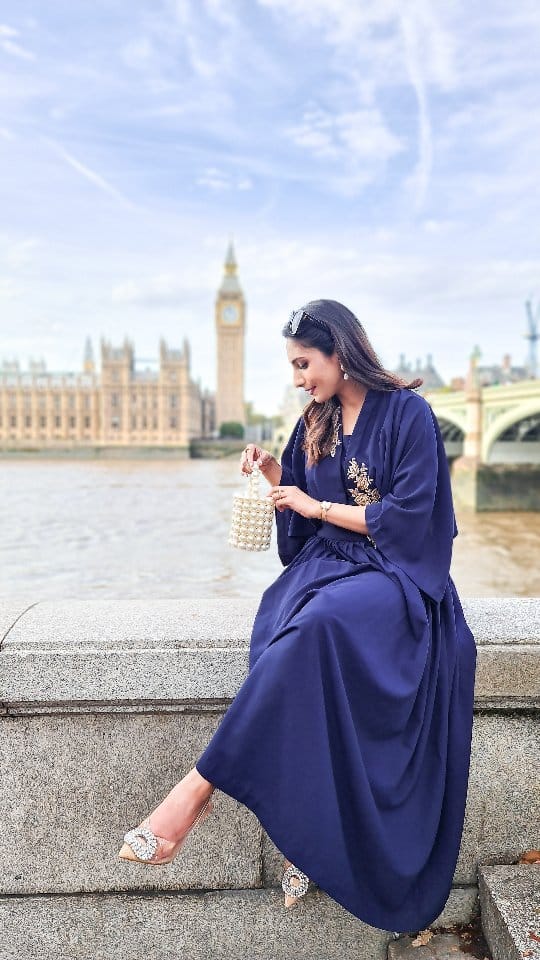Post 10 by Arooj | London Blogger on Instagram (video)