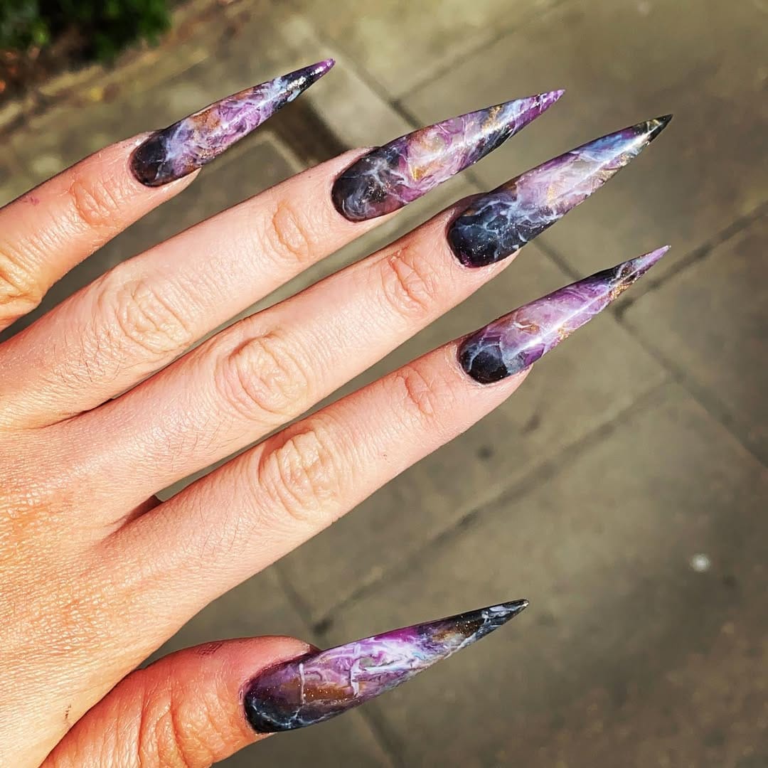 Post 2 by Chi Chi Channel on Instagram (image)