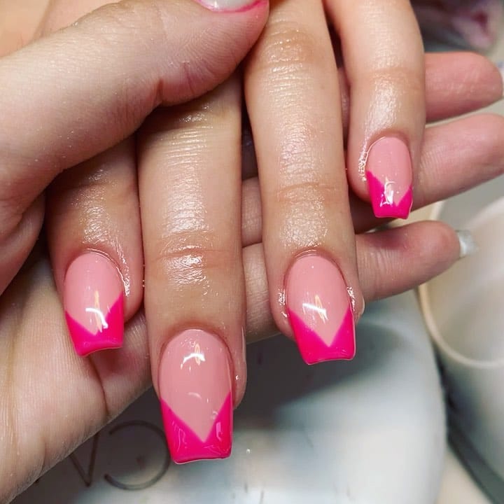 Post 10 by Chi Chi Channel on Instagram (video)