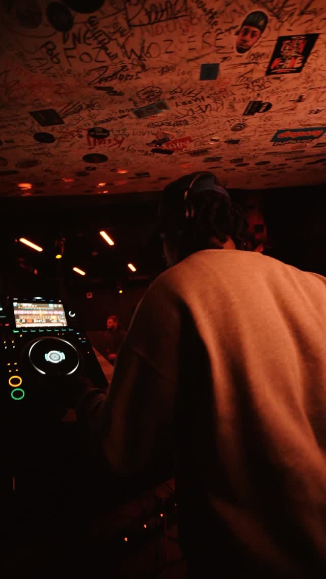 Post 4 by DSK - Dennis❗️ on Instagram (video)