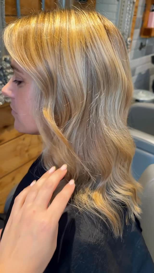 Post 3 by Tina Wallace on Instagram (video)