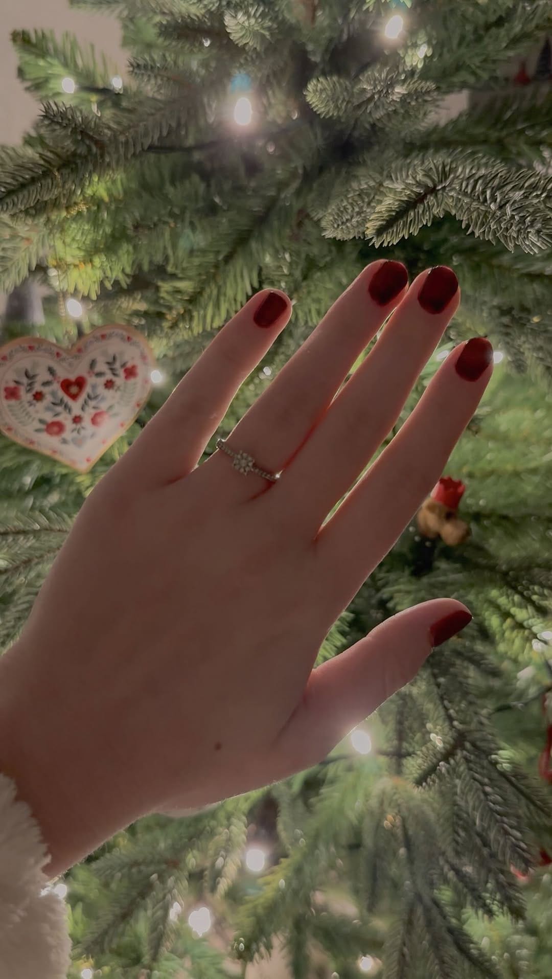 Post 3 by Zoe Jones on Instagram (video)