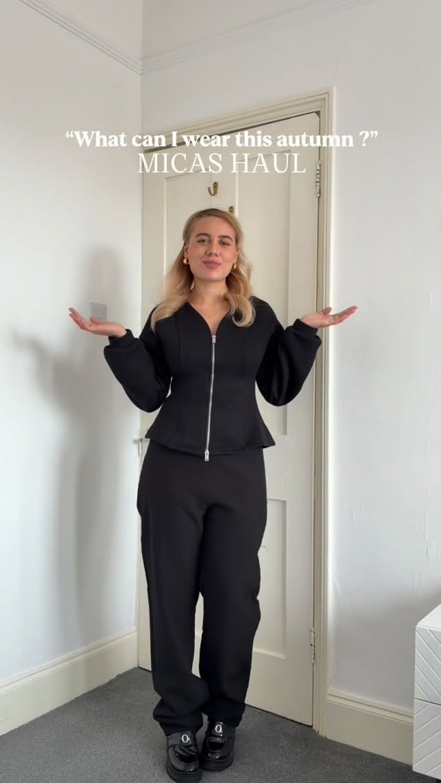 Post 5 by Sarah Ela on Instagram (video)