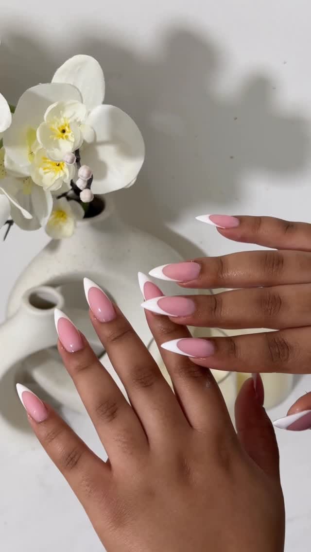 Post 6 by NBS | LONDON NAILTECHNICIAN on Instagram (video)