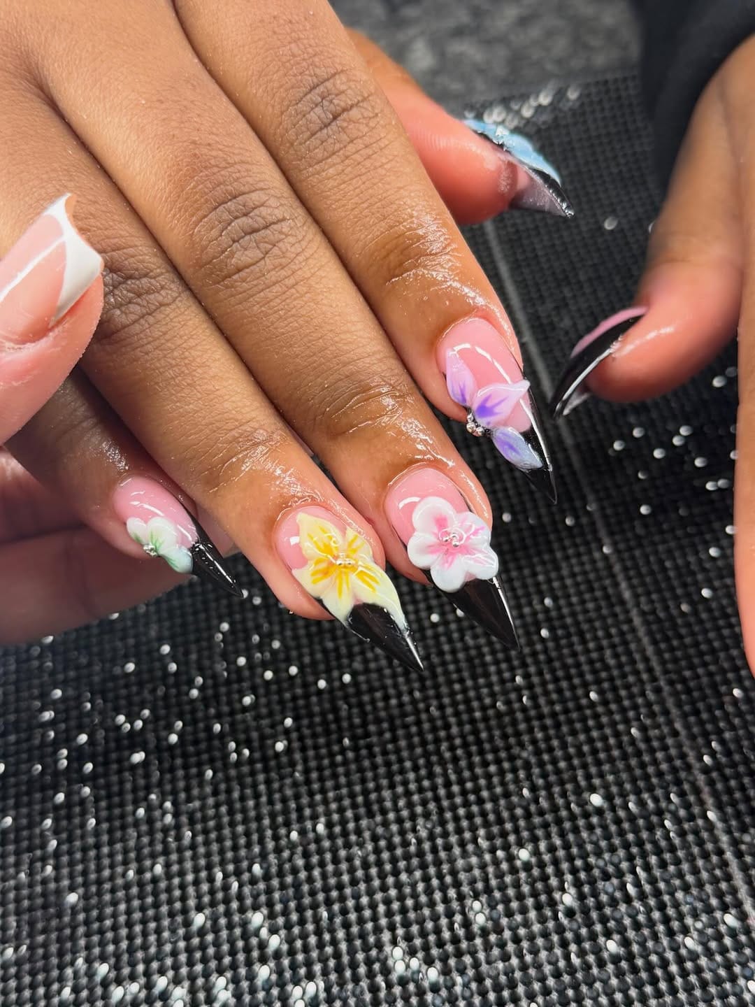 Post 3 by ExquisiteNails on Instagram (carousel)