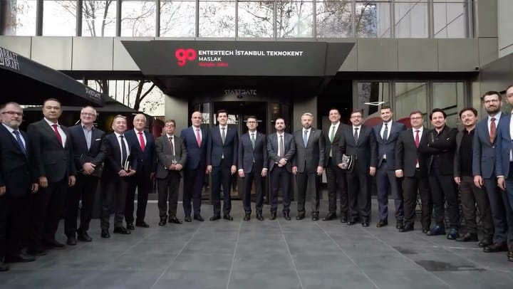 Post 10 by Dr. Muhammed Kasapoğlu on Instagram (video)