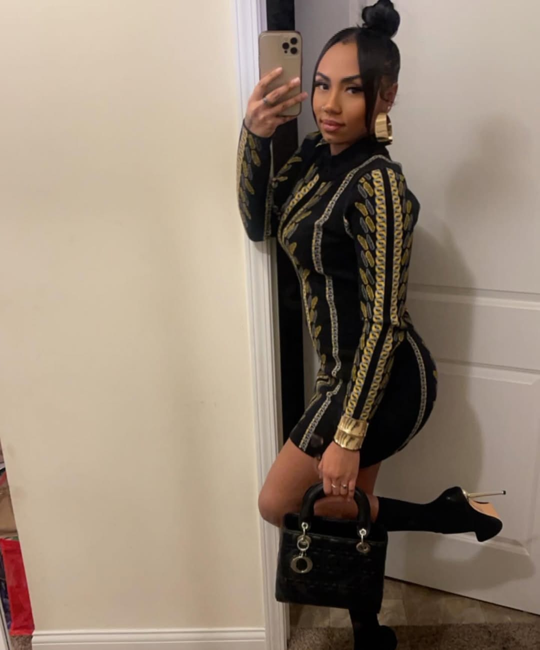 Post 9 by Trionna💄💋 on Instagram (carousel)