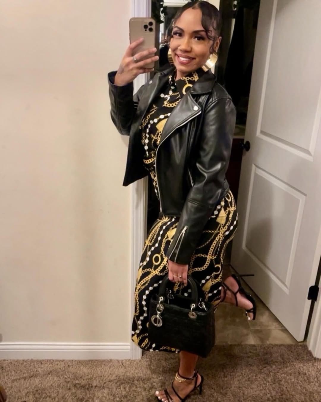 Post 7 by Trionna💄💋 on Instagram (carousel)