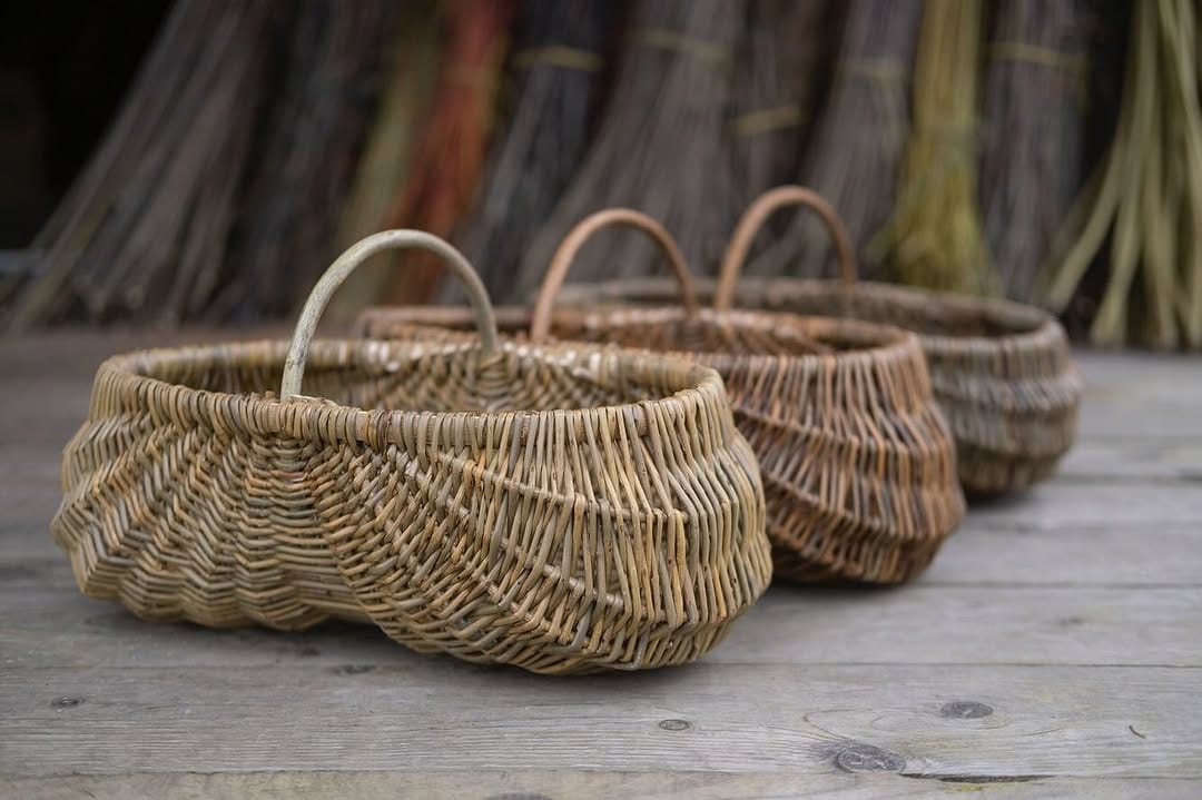 Post 10 by Rachel Bower | Basketmaker on Instagram (carousel)